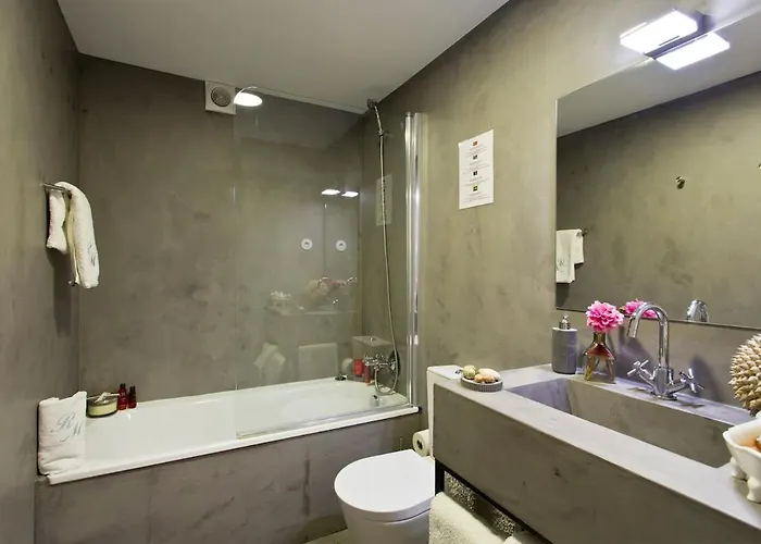 Ribeira Memories 72 * Oporto